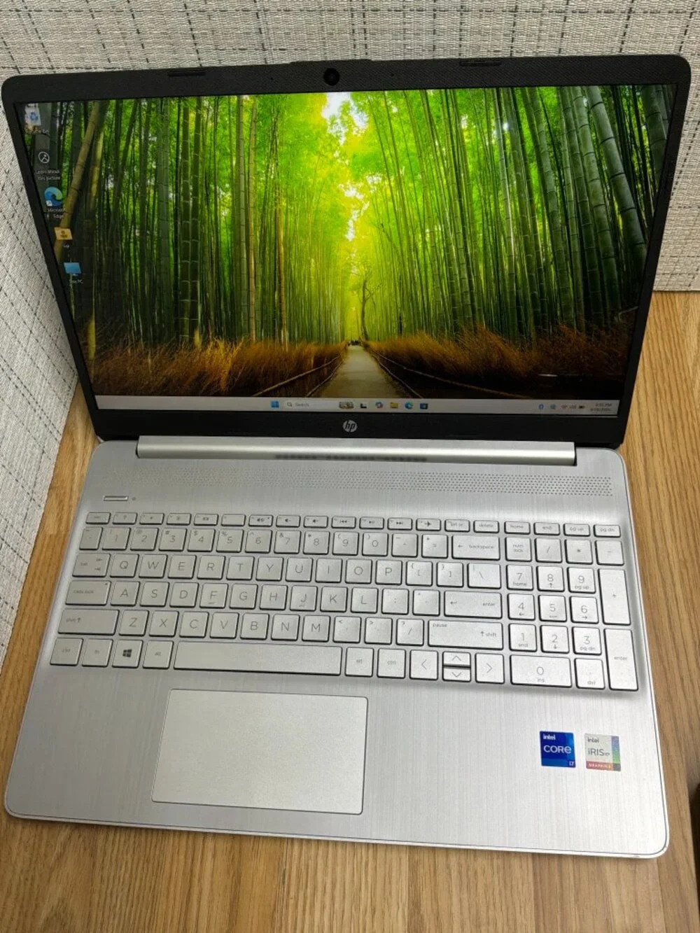 HP Laptop 15-dy2xxx 15.6